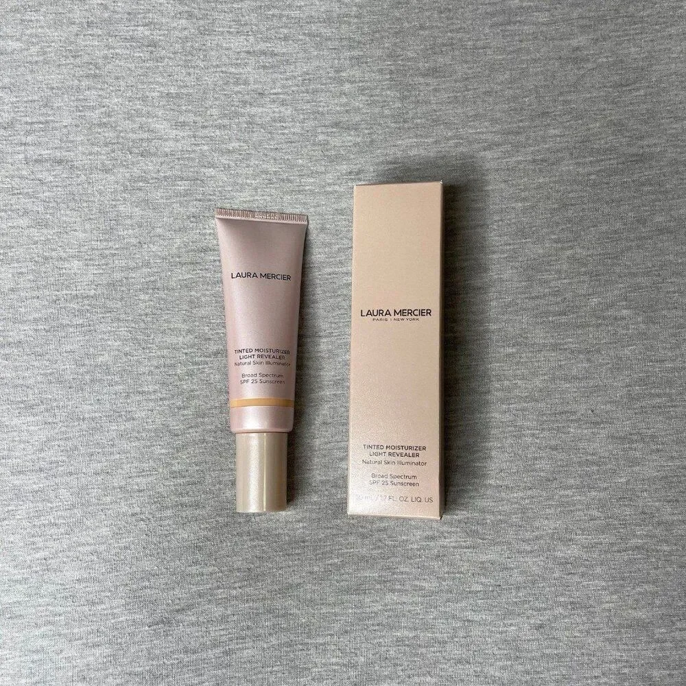 Laura Mercier Tinted Moisturizer SPF 25 Light Revealer Natural Skin Illuminator